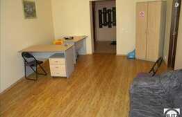 Spatiu birouri de inchiriat, 90 mp, zona Piata Unirii