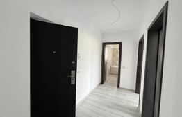 Garsonieră nouă decomandată 40 mp, încălzire în pardoseală, parcare, Sânpetru