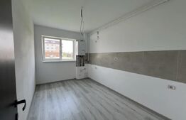 Garsonieră nouă decomandată 40 mp, încălzire în pardoseală, parcare, Sânpetru