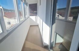 Apartament cu 3 camere, semidecomandat, recent renovat, zona strazii Cetatii