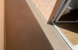 Apartament 2 camere renovat, terasă 16 mp, lift – Penny Apahida