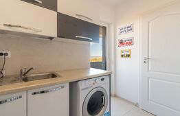 Apartament cu 1.5 camere de vanzare, 40 mp + terasa 12mp, Parcare