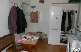 Apartament 3 camere, semidecomandat, 58 mp utili, boxa la subsol, zona Big