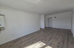 Apartament cu 3 camere, '70 mp, parcare, zona Porii