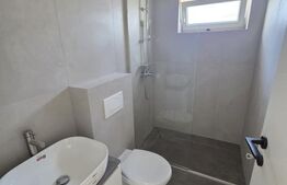 Apartament cu 3 camere, 70 mp, zona Porii