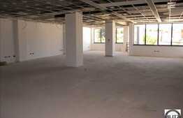 Office Clasa B. Cladire Moderna Din Gheorgheni. Suprafete Generoase !