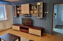 Apartament cu 3 camere, 74 mp, zona Blocuri - Campia Turzii