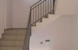 550 mp Spatii De Birouri situati in Cladire Moderna !!