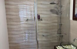 Apartament 3 camere, 52 mp, zona Vivo 