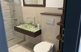 Apartament 3 camere, 52 mp, zona Vivo 