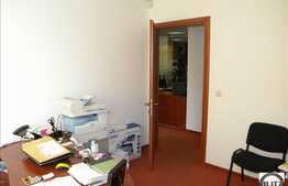 140 mp in cladire de birouri cu acces extrem de facil.