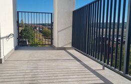 Apartament 3 camere, 66.50 mp, zona Regal