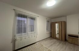 Apartament 3 camere, 57 mp, zona Vivo