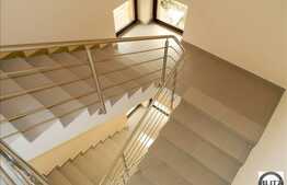 Inchiriere spatiu birouri 510 mp in imobil nou!