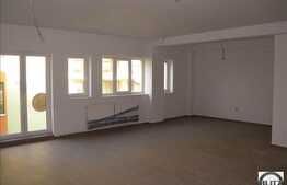 120 mp . Finisat . Parcari Subterane ! Cabinete, Office !