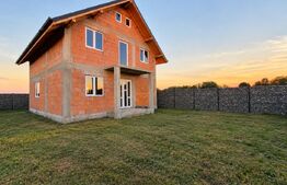 Casa de vanzare P+M, 111.47 mp, zona Hălchiu - Brașov