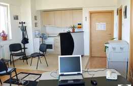 De inchiriat spatiu pentru birou 43 mp + terasa 17 mp