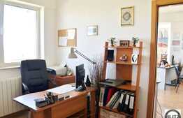 De inchiriat spatiu pentru birou 43 mp + terasa 17 mp