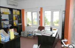 Spatiu pentru birouri la artera principala!