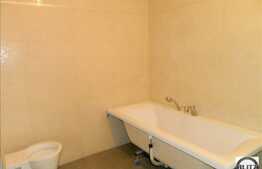 Spatiu recent renovat cu 180 mp utili!