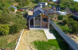 Vilă contemporana cu 6 camere Feleacu.Tavane inalte, 8 Min de oras. 0%