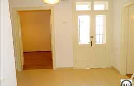 Spatiu de birou de inchiriat, 125 mp, integral renovat!