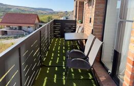 Apartament cu 3 camere, 70 mp, zona Iris 