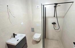 Aptament lux, 3 camere, decomandat 