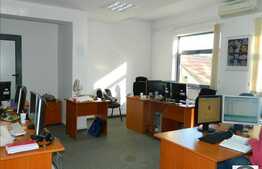 Office clasa B in zona Casei de Cultura a Studentilor