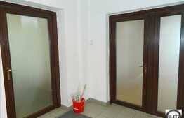 Spatiu pentru birou de inchiriat, 250 mp utili, zona Cipariu