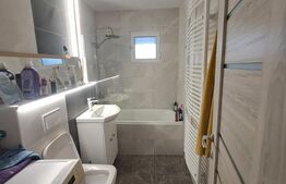 Apartament 3 camere, 66 mp, zona Astra