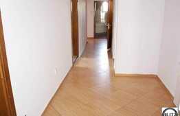 135 mp spatiu in zona Hotel Belvedere