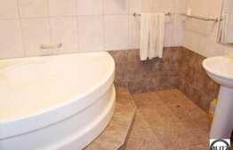 135 mp spatiu in zona Hotel Belvedere