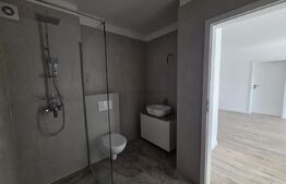 Apartament 3 camere, 2 bai,terasă generoasă, parcare, zona Eroilor