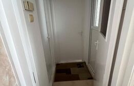 Apartament 2 camere, decomandat, intermediar, sud, Pivniță, Calea Floresti