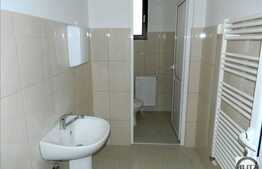 Spatiu de birouri 140 mp cu 2 terase, finisaje noi