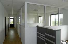 Spatiu de birouri 140 mp cu 2 terase, finisaje noi