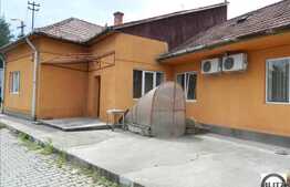 Spatiu de birouri, cu locuri de parcare in curte interioara, 135 mp