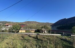 Casă de vânzare în Bunești, județul Cluj – liniște, natură și confort