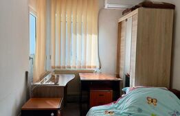Apartament 3 camere, decomandat