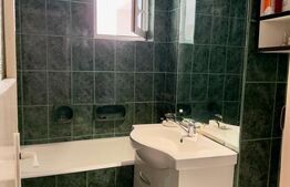 Apartament 3 camere, decomandat