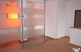 Spatiu birouri, 150 mp utili, in cladire de birouri, zona Farmec