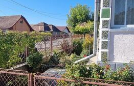 Casa cu 2camere,curte si gradina