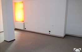 De inchiriat spatiu birouri, 150 mp utili, cu 4 locuri parcare, zona Farmec