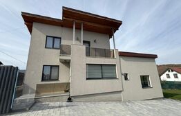 Casa de vanzare, 140 mp, 500 mp teren, zona Apahida 