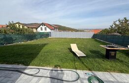 Casa de vanzare, 140 mp, 500 mp teren, zona Apahida 