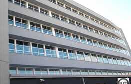 Spatiu de birouri, de tip open space, posibilitati de personalizare !