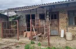 Casa 3 camere,curte,gradina si teren
