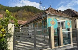 Casa de vanzare, 80 mp, zona Nicula 