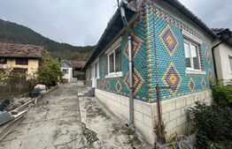 Casa de vanzare, 80 mp, zona Nicula 